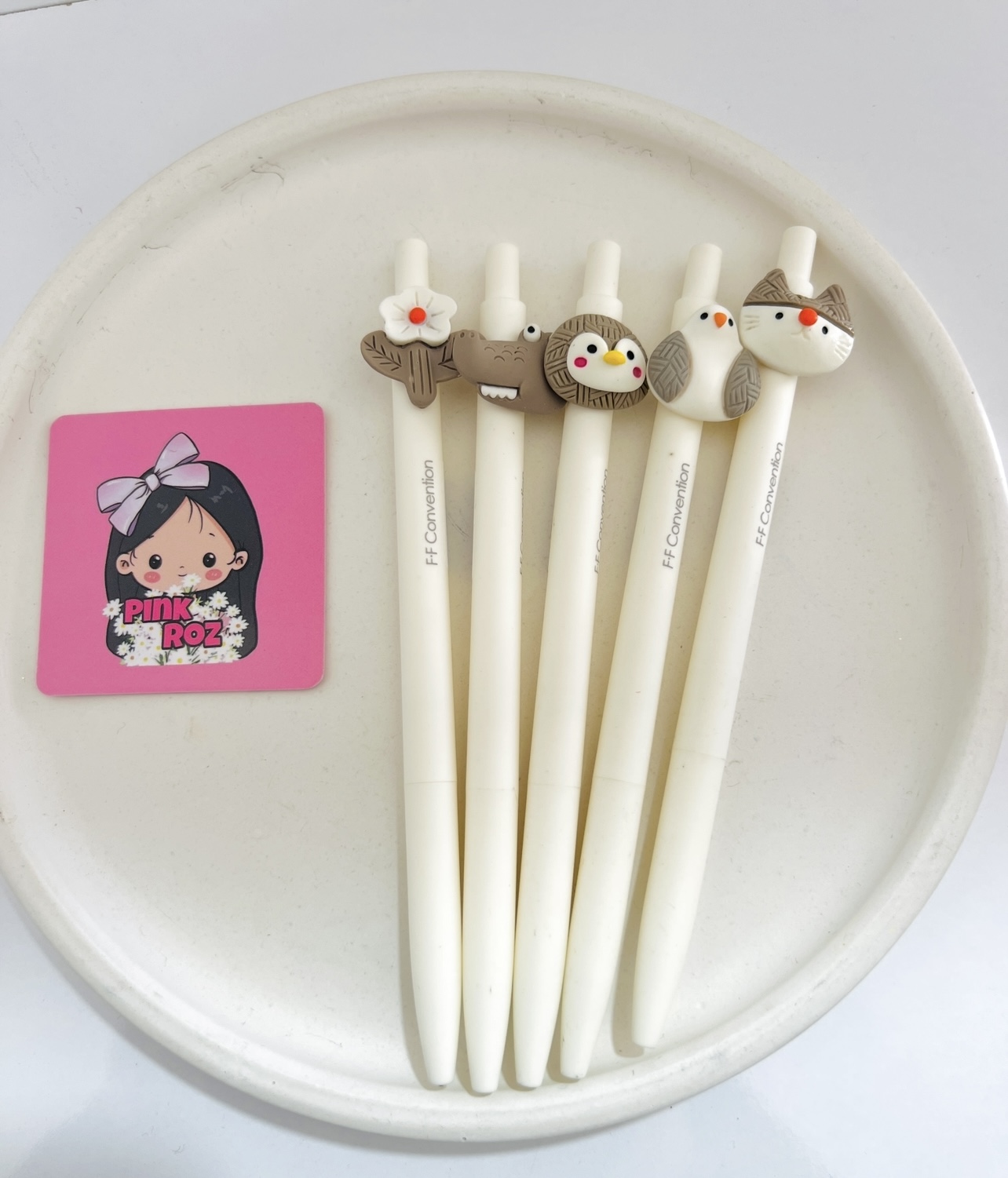 اتود سفید جذاب دانشجویی ( پنج دهم )